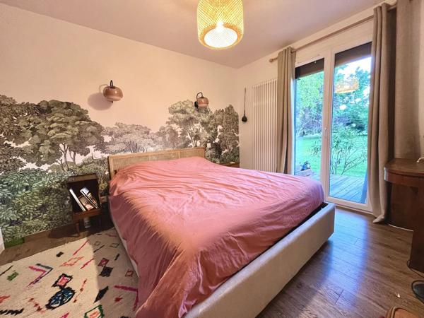 Coup de cœur à Tresserve : magnifique maison individuelle 4 pièces, sur terrain plat d'exception constructible de 2 288 m², accès lac à pied