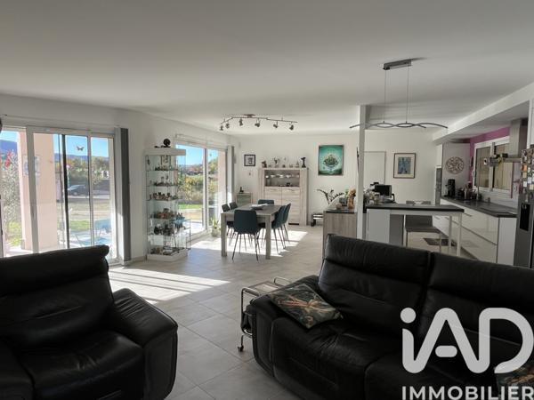 Maison à vendre 6 pièces 129 m² Mézel