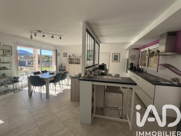 Maison à vendre 6 pièces 129 m² Mézel