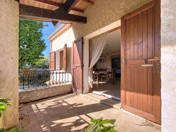 Maison à vendre à Laragne Monteglin - 3 pièces avec jardin - garage de 70m²