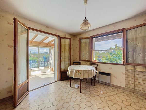 Maison à vendre à Laragne Monteglin - 3 pièces avec jardin - garage de 70m²