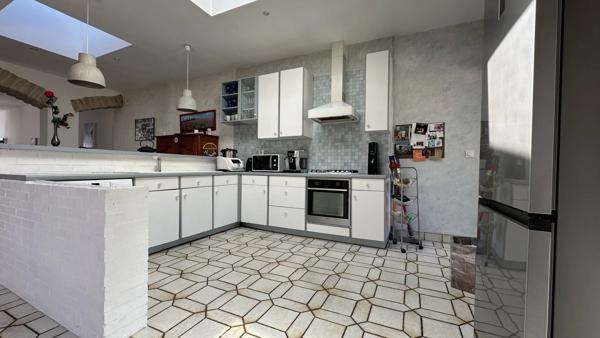 Maison familiale de caractère à La Genette
