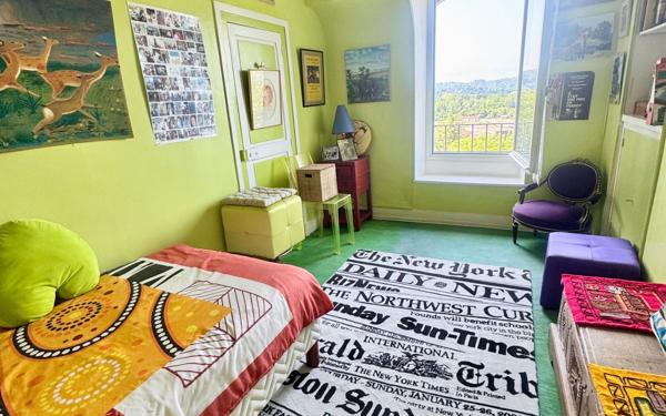 Appartement à vendre    5 pièces • 163 m2 Pau