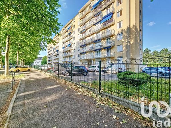Appartement à vendre 3 pièces 64 m² Le Pont-de-Claix
