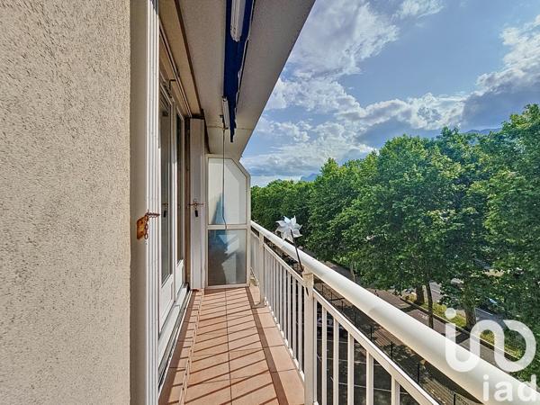 Appartement à vendre 3 pièces 64 m² Le Pont-de-Claix