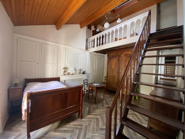 MAISON TYPE 7 - POITIERS CENTRE-VILLE Poitiers (86000)