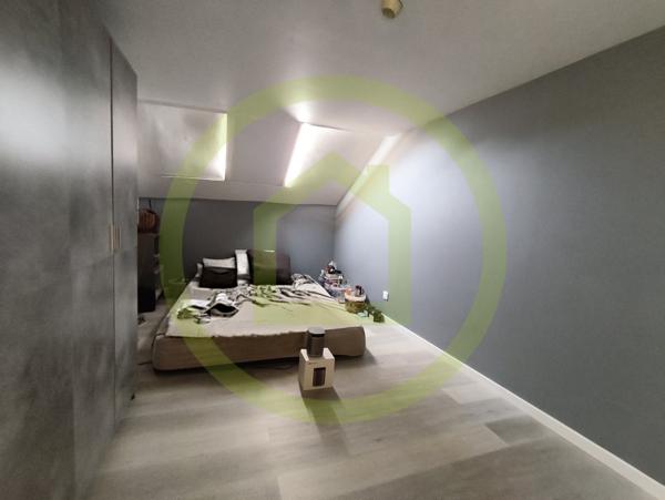 Immeuble à FOURMIES (59610)