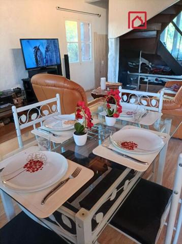 Charmante Maison en Pierres  -  103 m²  -  Espéraza