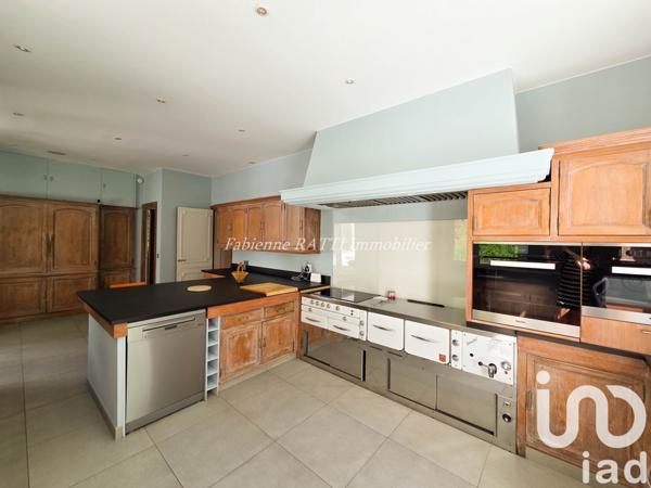 Maison à vendre 9 pièces 410 m² Le Port-Marly