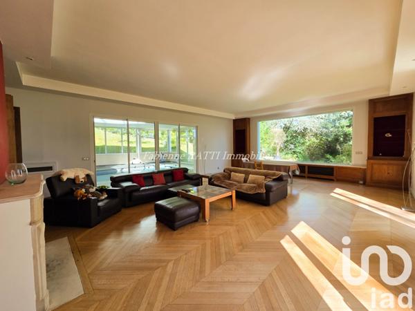 Maison à vendre 9 pièces 410 m² Le Port-Marly