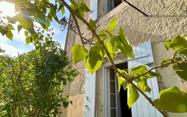 Maison à vendre    4 pièces •  Saint-Paul-Trois-Châteaux