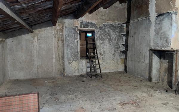 Maison à vendre    4 pièces •  Saint-Paul-Trois-Châteaux