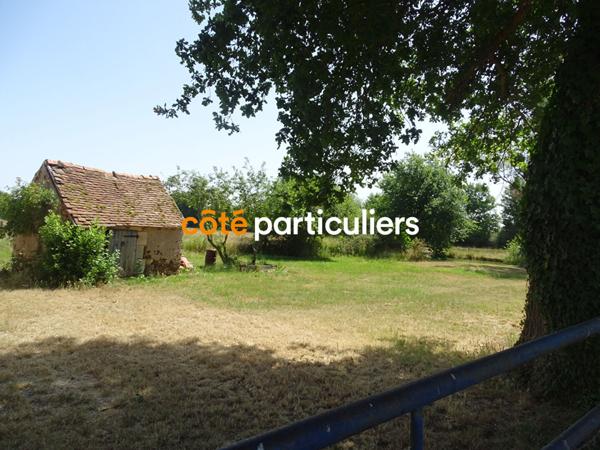 Vente Maison50 m² - 2 Pièces - ST PIERRE LES BOIS (18170)