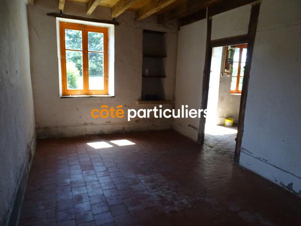 Vente Maison50 m² - 2 Pièces - ST PIERRE LES BOIS (18170)