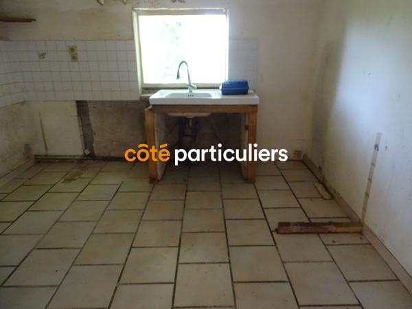 Vente Maison50 m² - 2 Pièces - ST PIERRE LES BOIS (18170)