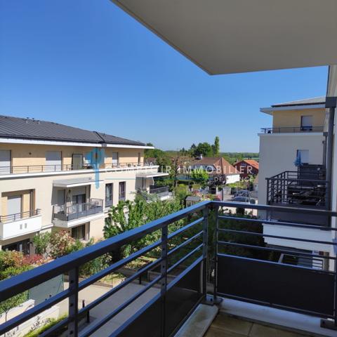 Appartement
                                                                                                                                                                                                                                                                                                                        3 pièce(s)                                                                                                                                                                                                          2 chambre(s)                                                                                                                                                                                                          60  m²
