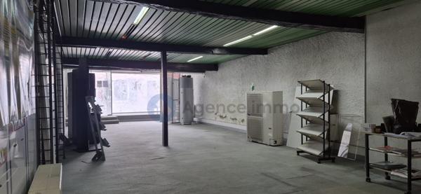 À vendre - Immeuble 244 m² situé à Oloron-Sainte-Marie (64400)