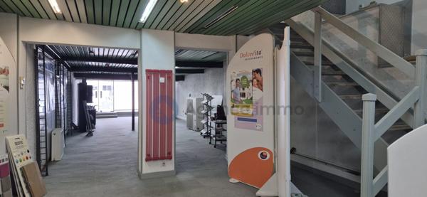 À vendre - Immeuble 244 m² situé à Oloron-Sainte-Marie (64400)