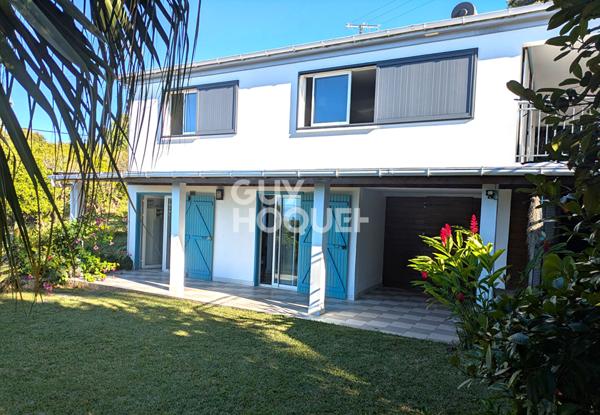 Ensemble immobilier au calme