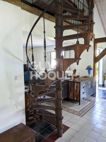 Ensemble immobilier au calme