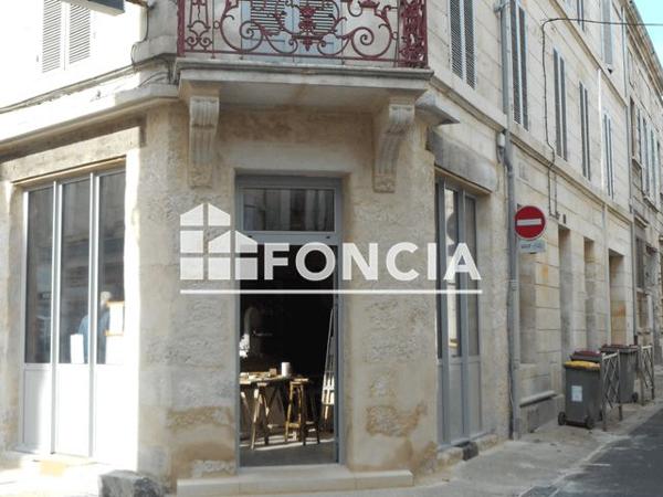 Location Local commercial 3 pièces 70 m² - RDC Niort 79000