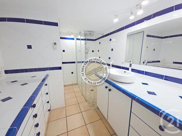 Appartement T5 à vendre  5 pièces - 155,63 m2 LE BARCARES - 66