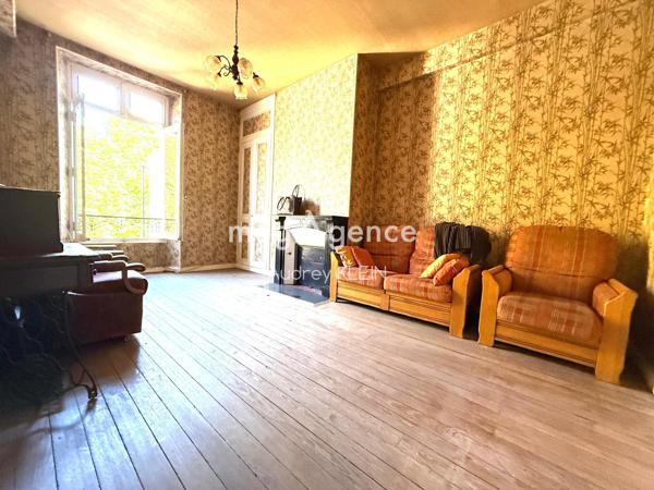 Maison à SENS, 89100 - 8 pièces 170m²