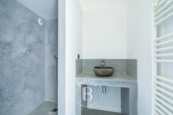 Bastia, Villa  415 m² à vendre