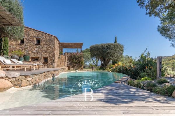 Porto-Vecchio, Propriété  160 m² à vendre