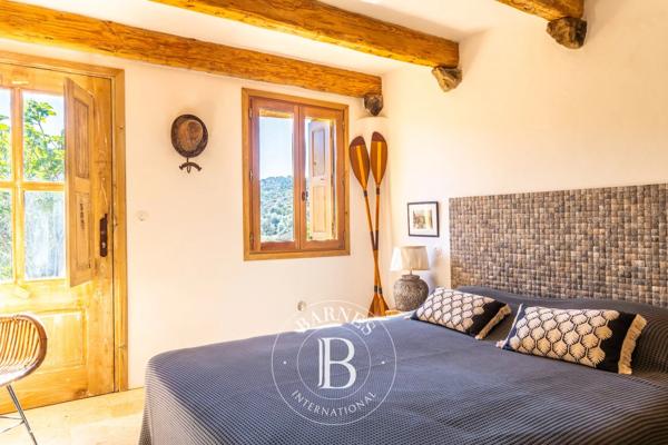Porto-Vecchio, Propriété  160 m² à vendre