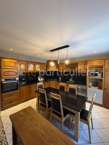 Vente Maison126 m² - 5 Pièces - GRAY (70100)