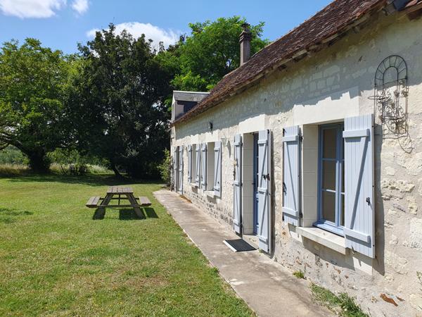 Villentrois – Charmante ferme avec deux logements sous un même toit avec un jardin Villentrois (36600)