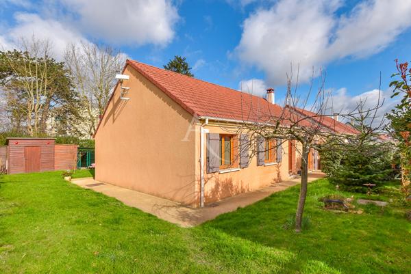Maison d'exception à vendre à Guignes - Calme et Confort Moderne