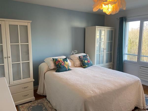 Appartement Saint Germain En Laye 4 pièce(s) 84.85 m2 €660 000 ** - Référence 17667