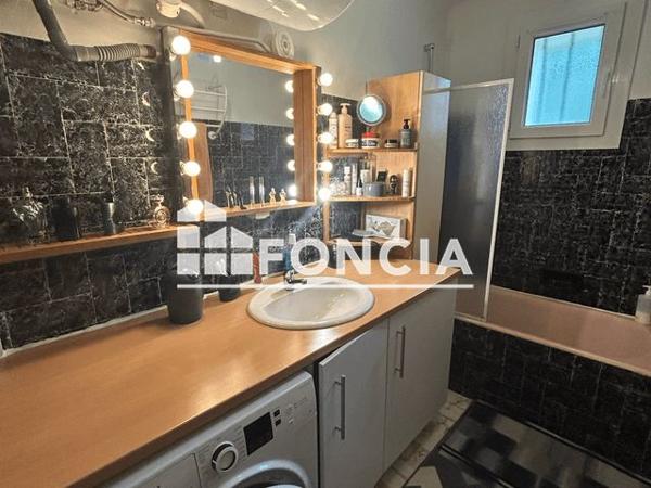 Location Appartement 5 pièces 86.48 m² - 367 AVENUE DES AIRES Gardanne 13120