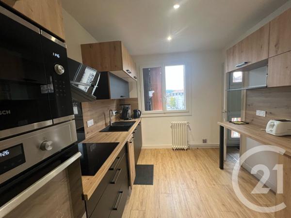 Appartement F4 à vendre  4 pièces - 88,32 m2 AURILLAC - 15