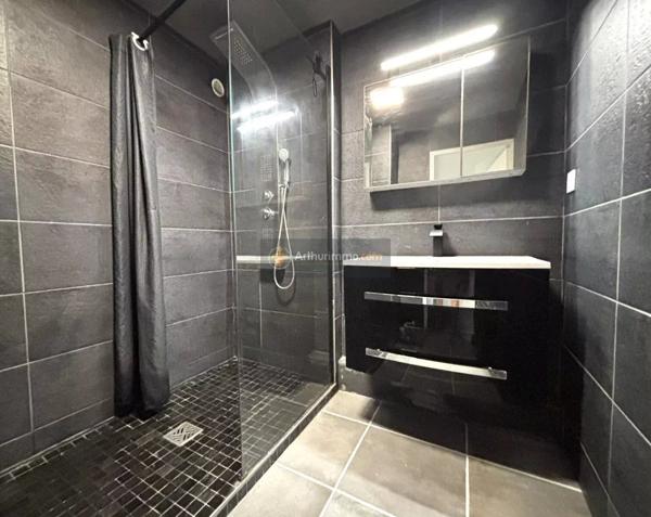 Vente Appartement 2 pièces 50 m2 à Fréjus