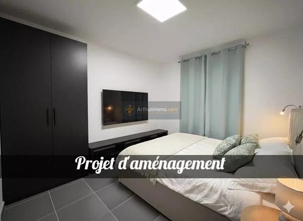 Vente Appartement 2 pièces 50 m2 à Fréjus