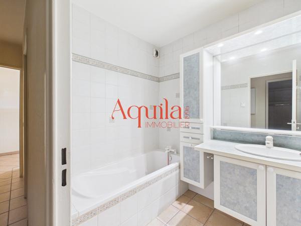 Appartement à vendre, 5 pièces - Villeurbanne 69100
