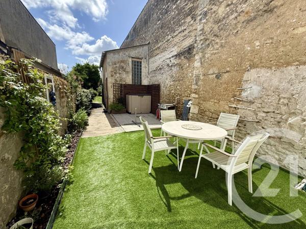 Maison à vendre  3 pièces - 77 m 2   SAUJON  - 17