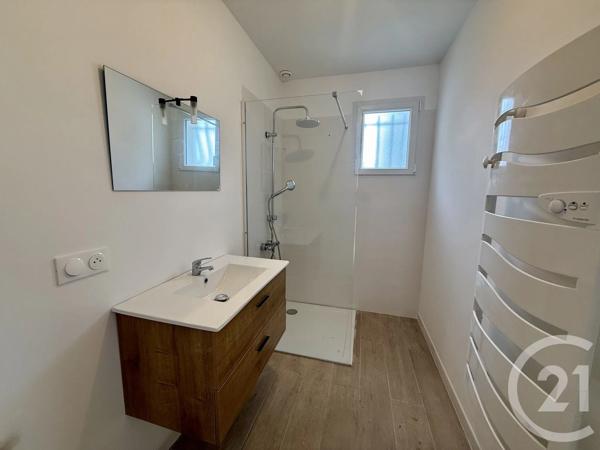 Maison à vendre  3 pièces - 77 m 2   SAUJON  - 17