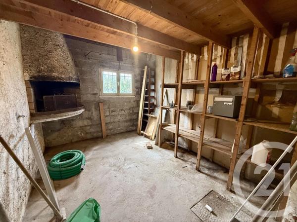 Maison à vendre  3 pièces - 77 m 2   SAUJON  - 17