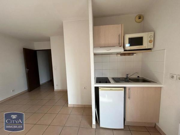 Appartement à louer 2 pièces 46.83m²