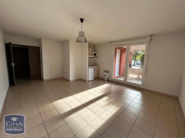Appartement à louer 2 pièces 46.83m²