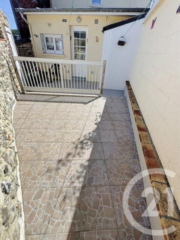 Maison à vendre  4 pièces - 77 m 2   FECAMP  - 76
