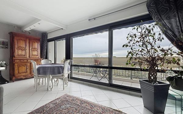 Appartement à vendre    4 pièces • 82,33 m2 La Rochelle