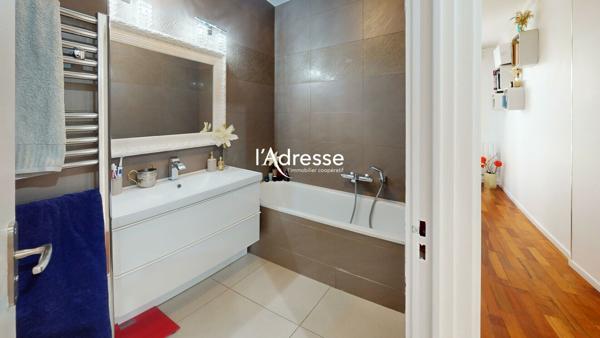 Appartement 4P / 3 chambre - 92.5m² + 16m² (2 balcons) - CHARENTON LE PONT