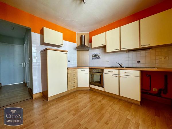 Appartement à louer 3 pièces 58.27m² Maubeuge (59600)