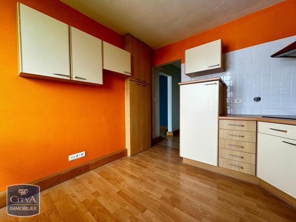 Appartement à louer 3 pièces 58.27m² Maubeuge (59600)