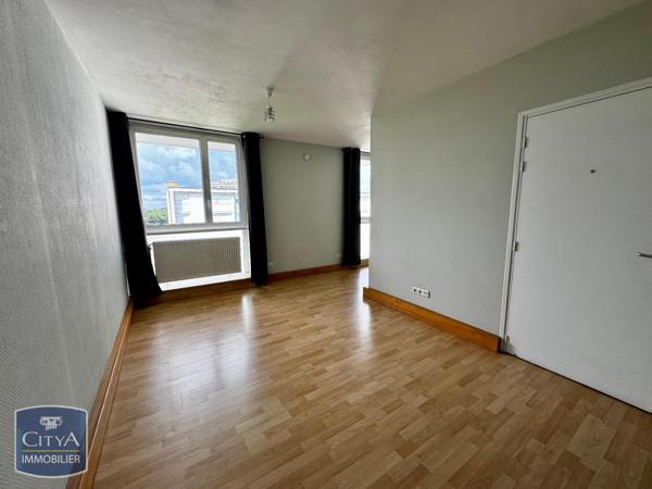 Appartement à louer 3 pièces 58.27m² Maubeuge (59600)